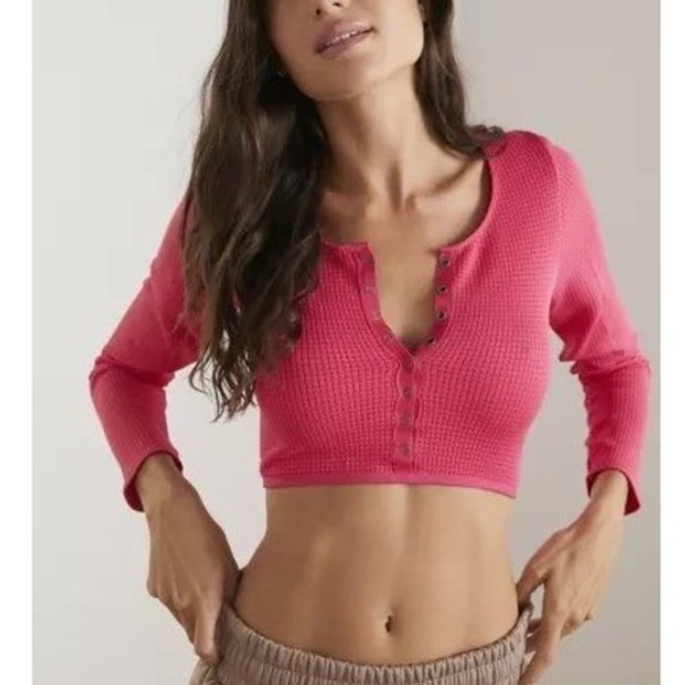 Out From Under Urban Outfitters Seamless Thermal Cropped Top Pink XS/S Coquette